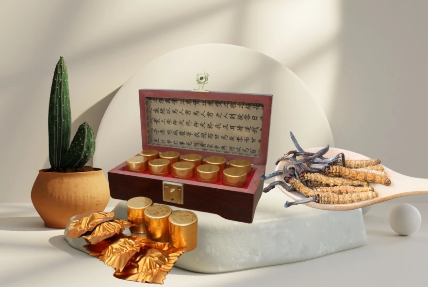 Đông trùng hạ thảo